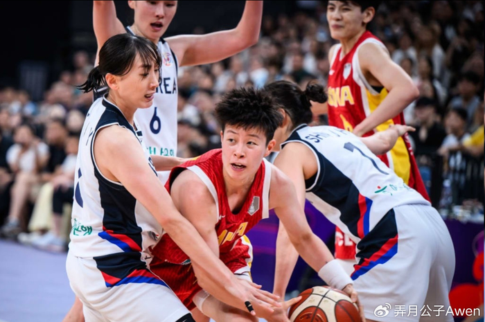 星空体育官方入口-宫导钦点扛旗人重回国家队！张曼曼中看不中用，女篮1号位还得靠她？|李缘|宫鲁鸣|日本女篮|体育赛事讨论|中国女篮_新浪体育_新浪新闻